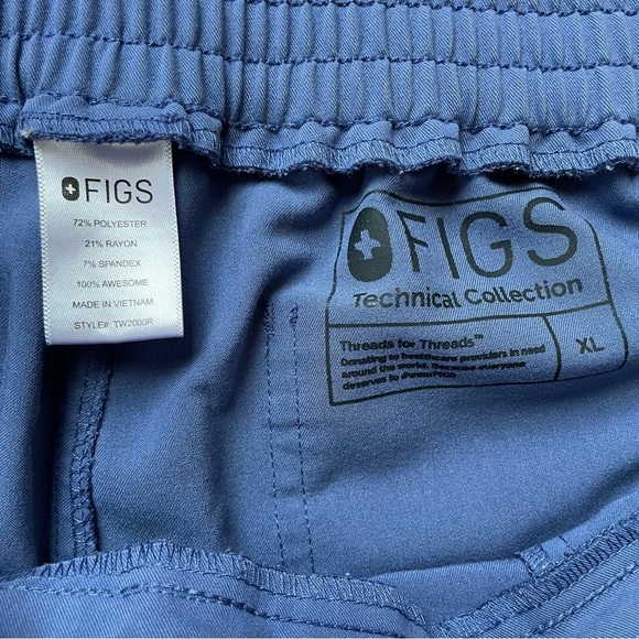 Figs Big Sky Blue Scrub Set Casma Three Pocket Top & Yola Skinny Pants Size XL - Picture 13 of 16